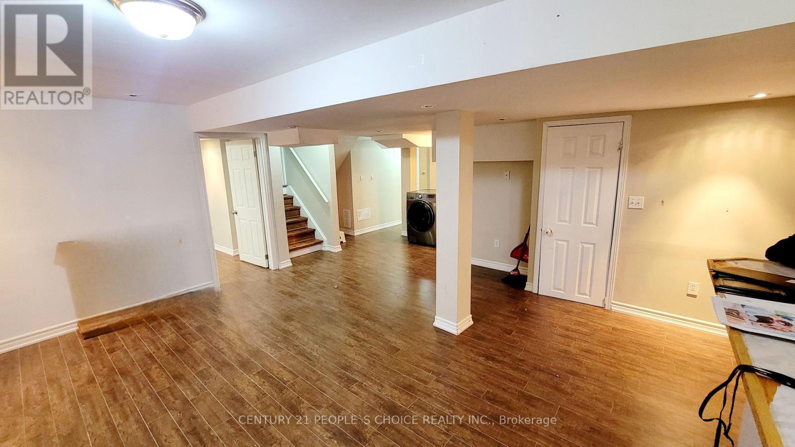 Photo 6 of 3 Casa Lane, Brampton ON