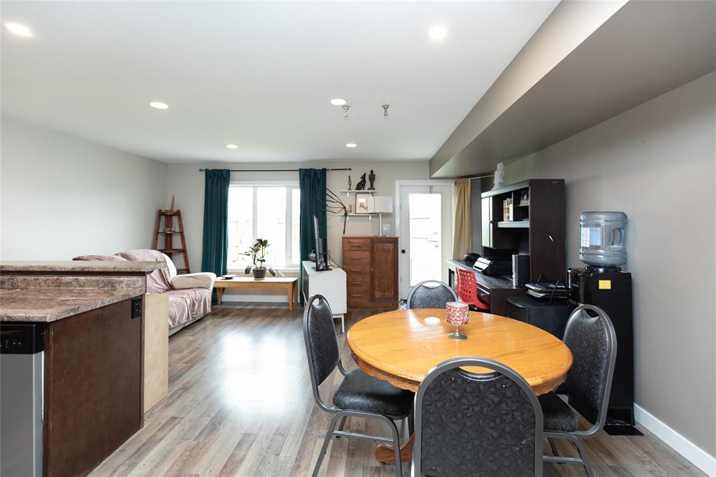 Photo 6 of 50 Parkhill Crescent, Steinbach MB