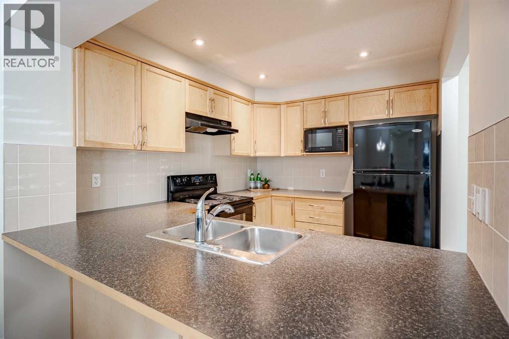Photo 7 of 3005 Windsong Boulevard Sw, Airdrie AB