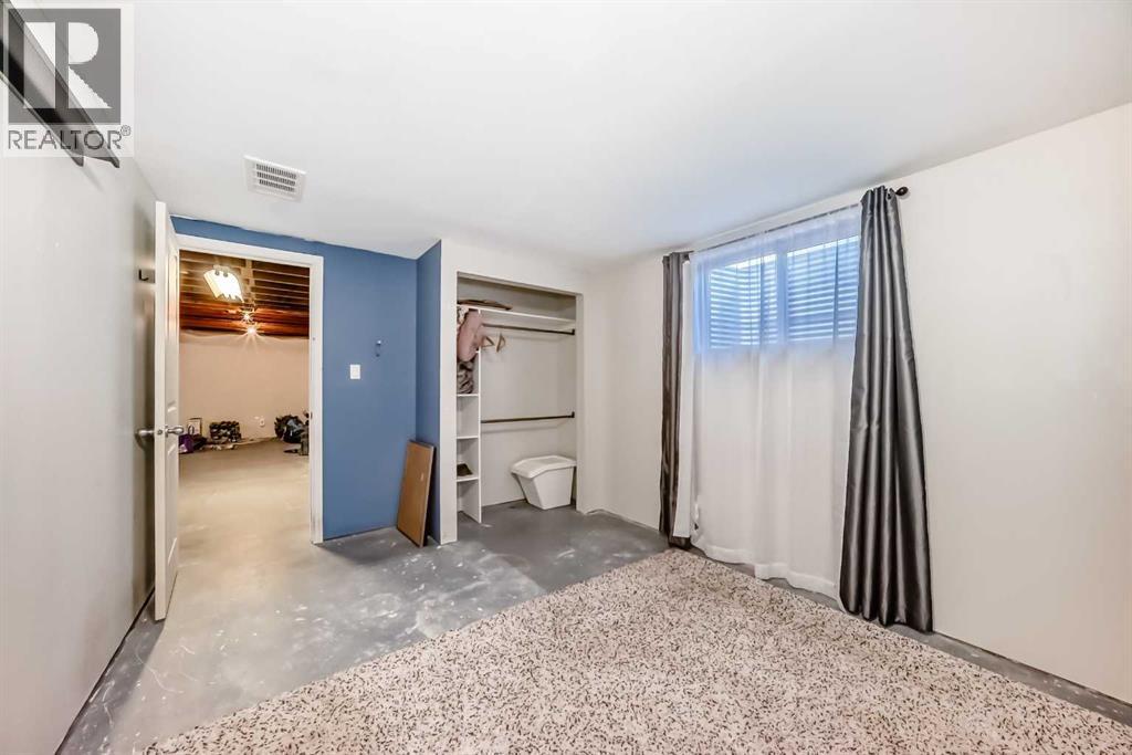 Photo 34 of 9656 Oakhill Drive Sw, Calgary AB