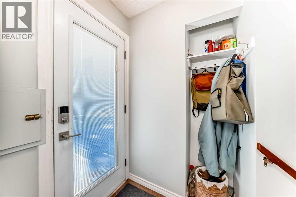 Photo 30 of 9656 Oakhill Drive Sw, Calgary AB