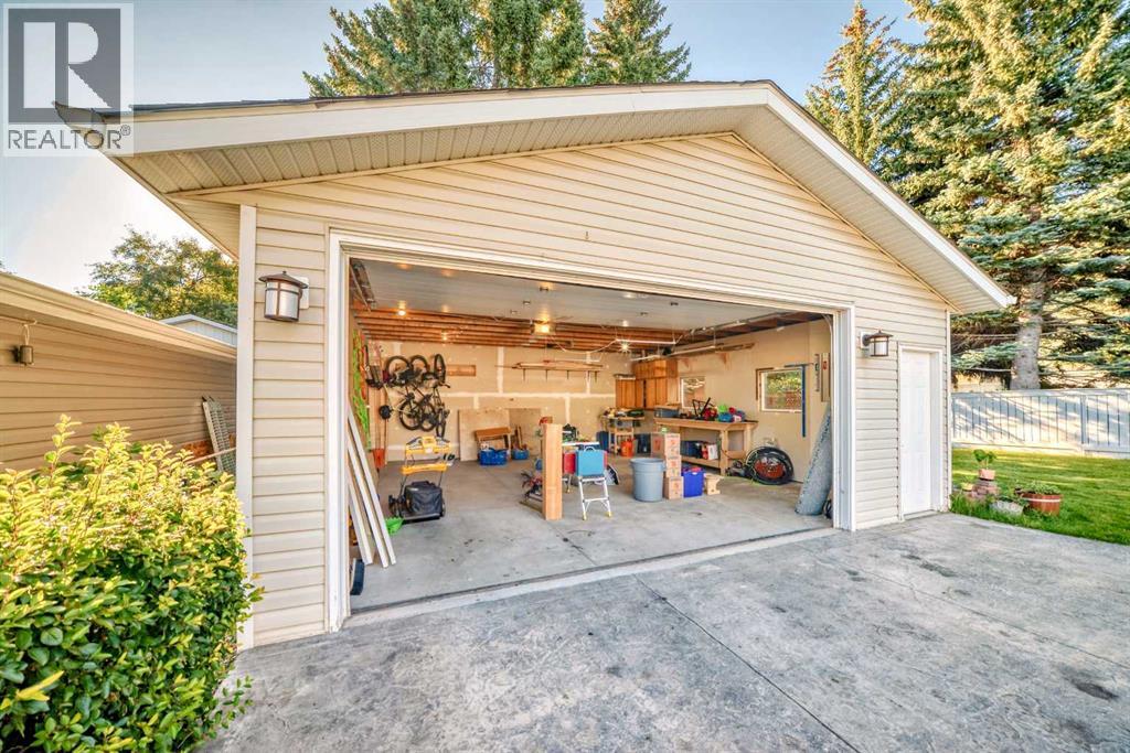 Photo 41 of 9656 Oakhill Drive Sw, Calgary AB