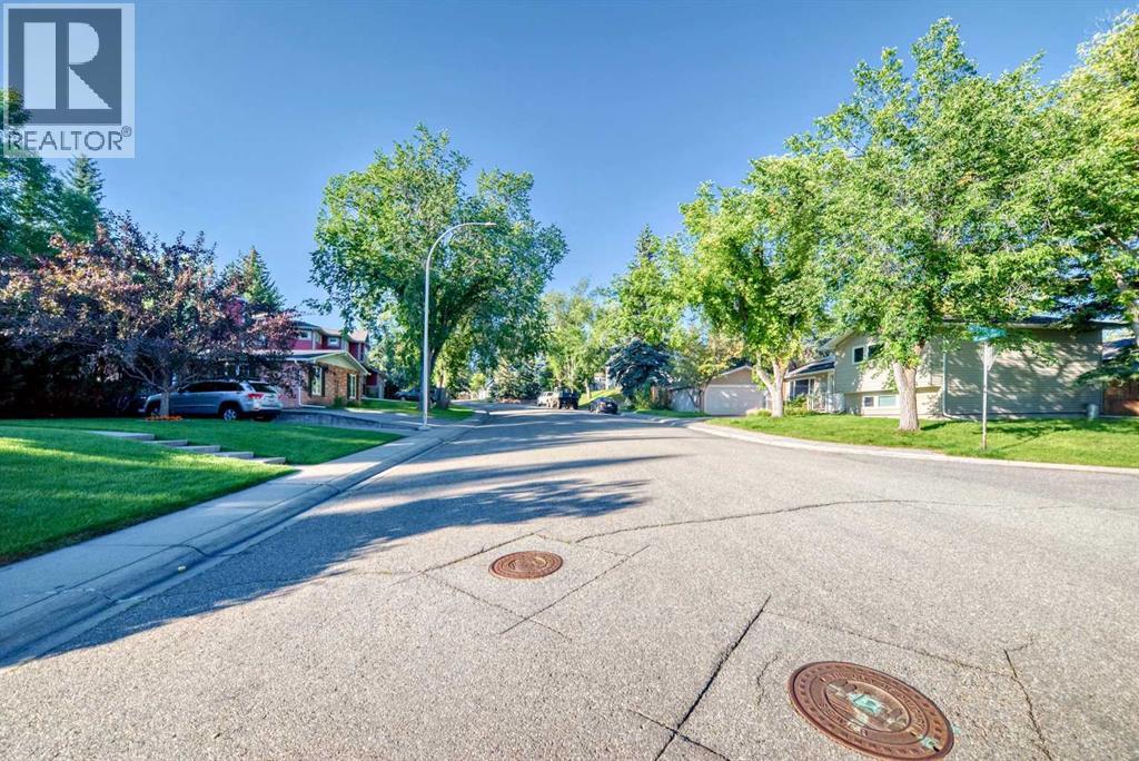 Photo 48 of 9656 Oakhill Drive Sw, Calgary AB