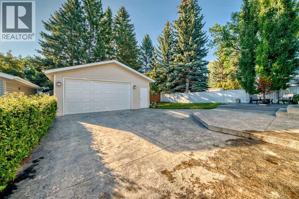Photo 42 of 9656 Oakhill Drive Sw, Calgary AB