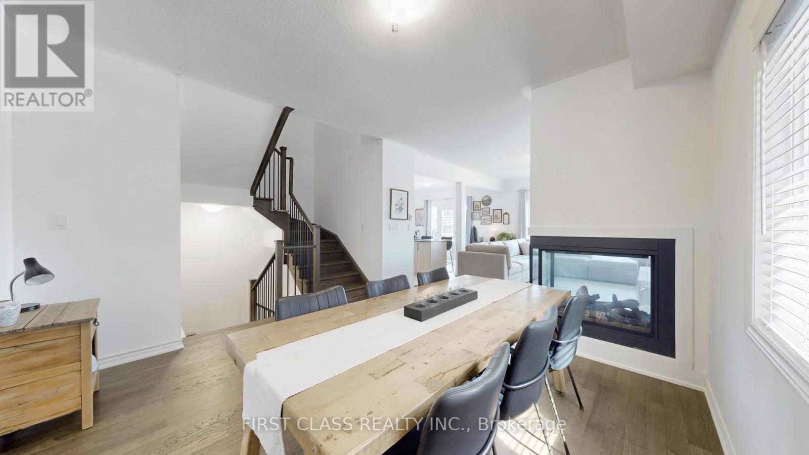 Photo 18 of 5 Harvest Crescent, Barrie ON