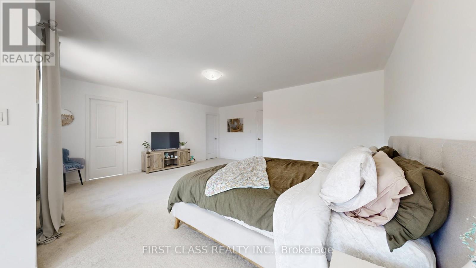 Photo 26 of 5 Harvest Crescent, Barrie ON