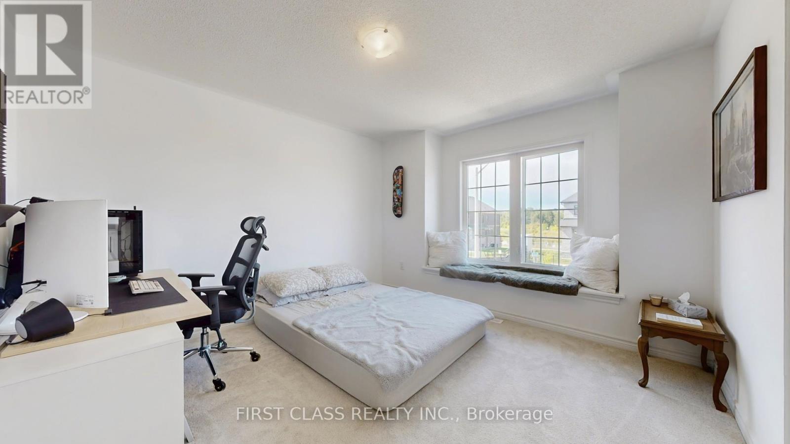 Photo 38 of 5 Harvest Crescent, Barrie ON
