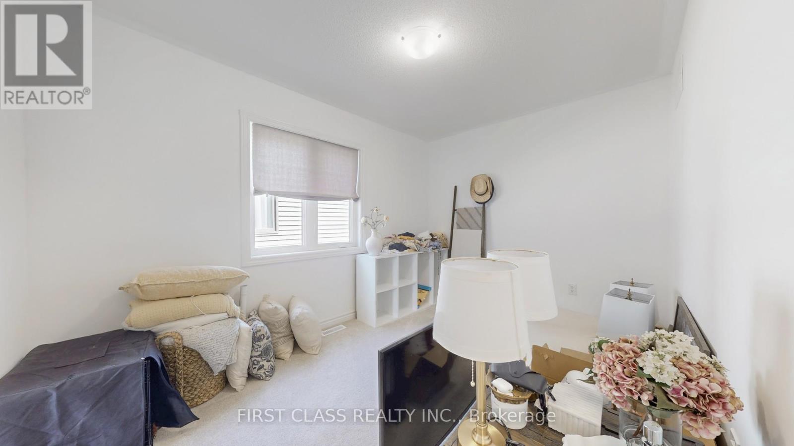 Photo 43 of 5 Harvest Crescent, Barrie ON