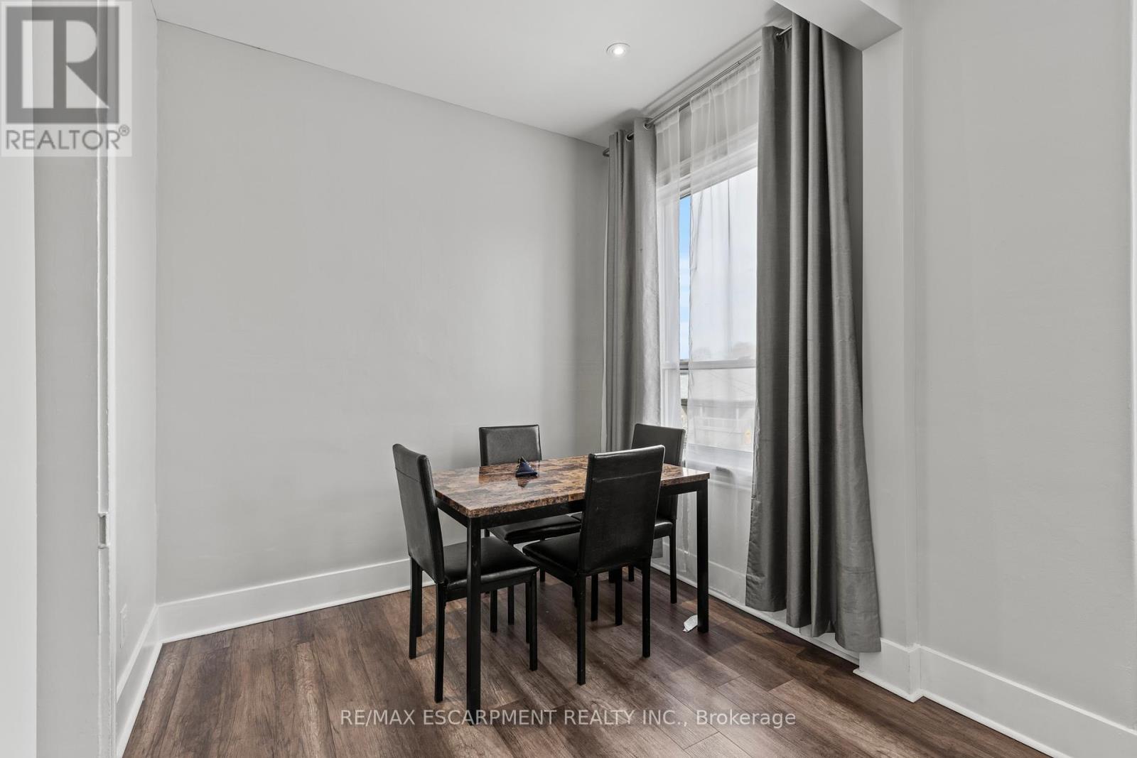 Photo 18 of 181 West Avenue, Hamilton ON