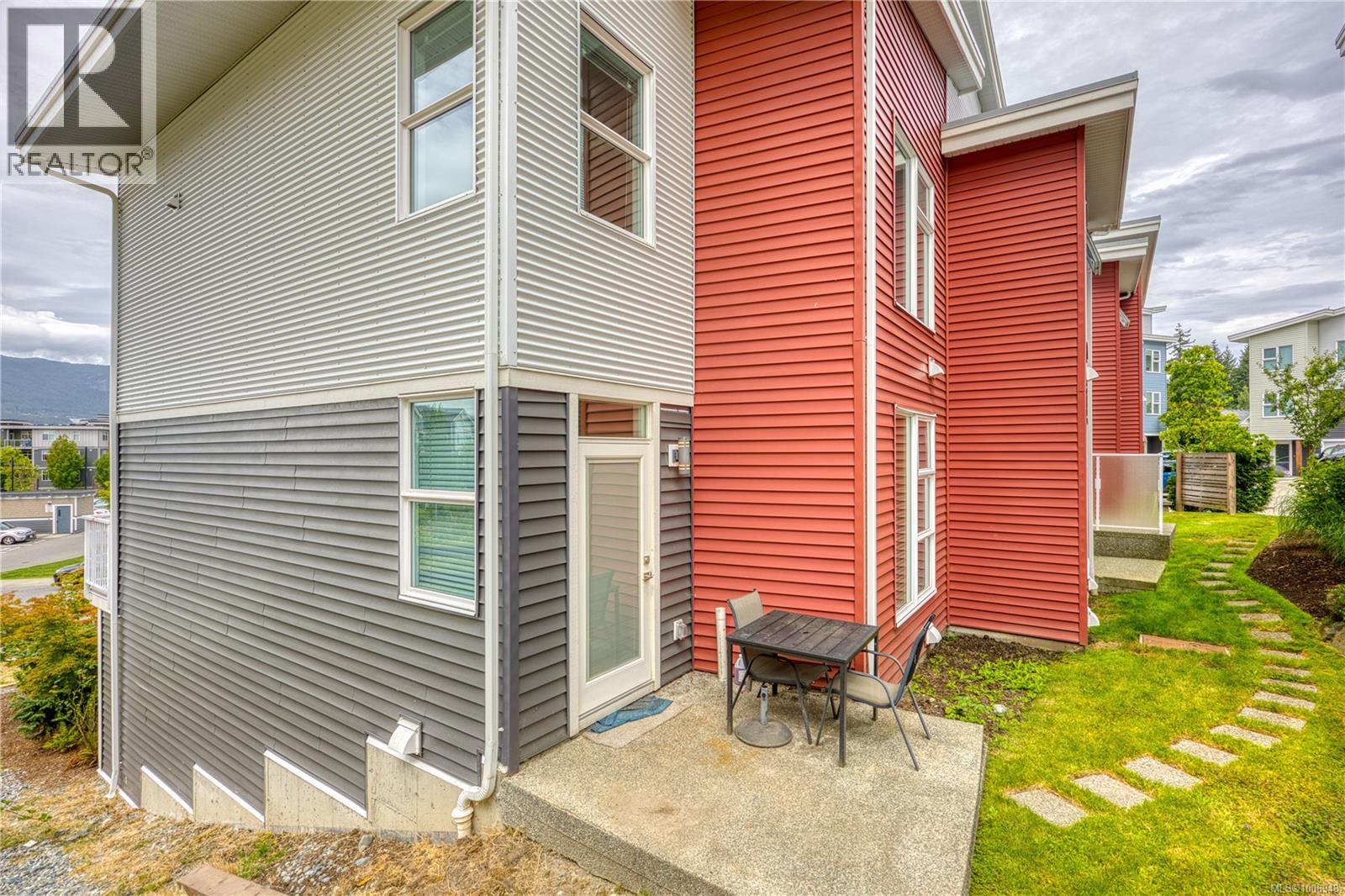 109 1800 Summerhill Pl, Nanaimo