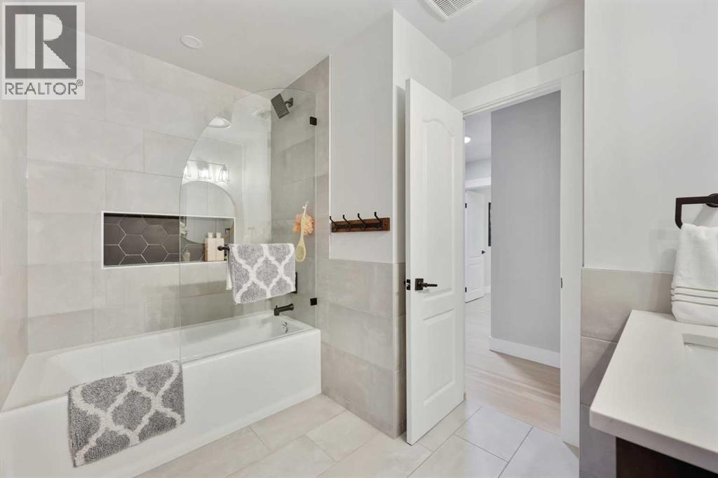 Photo 36 of 3224 Conrad Drive Nw, Calgary AB