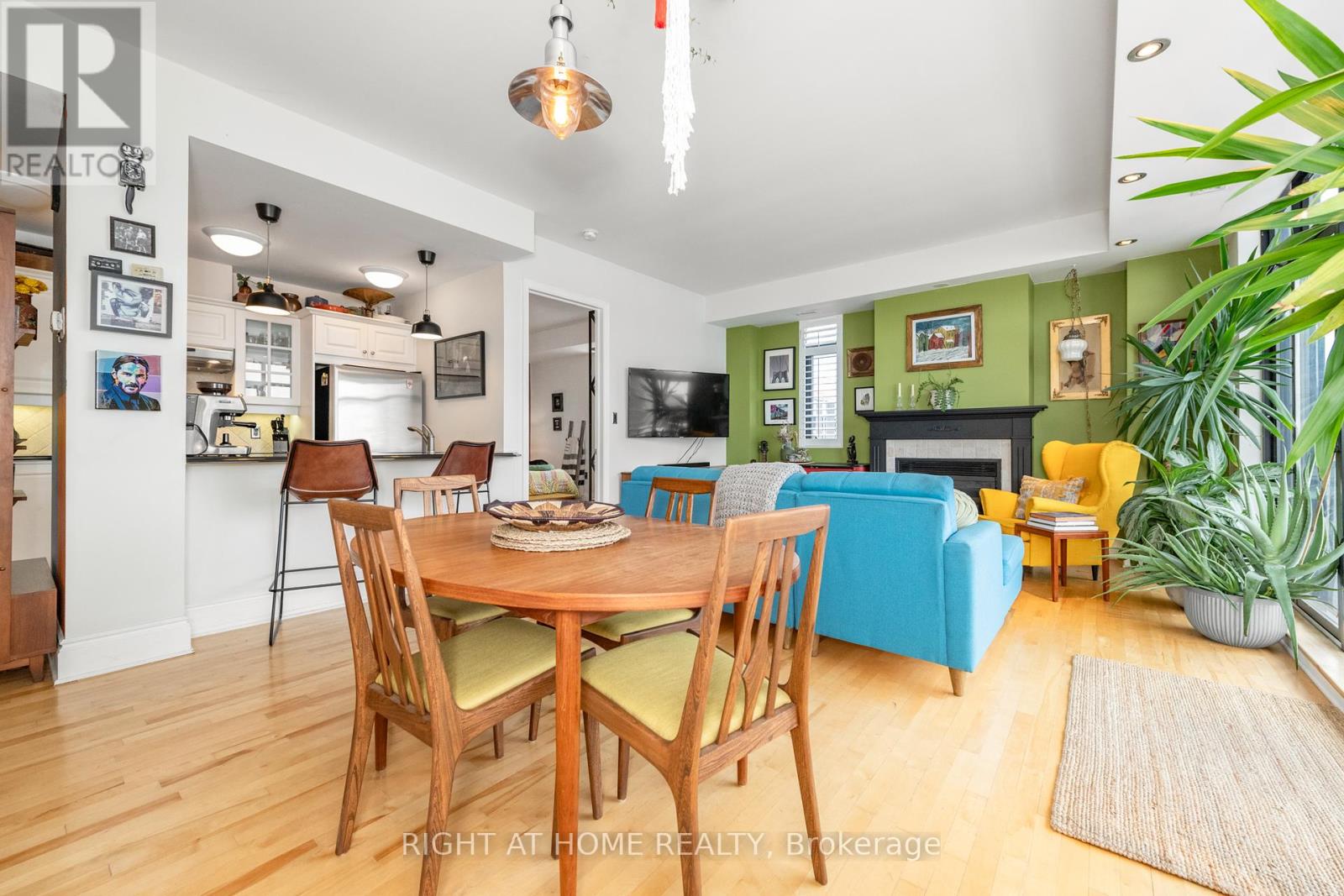 Photo 17 of 504 364 Cooper Street, Ottawa ON
