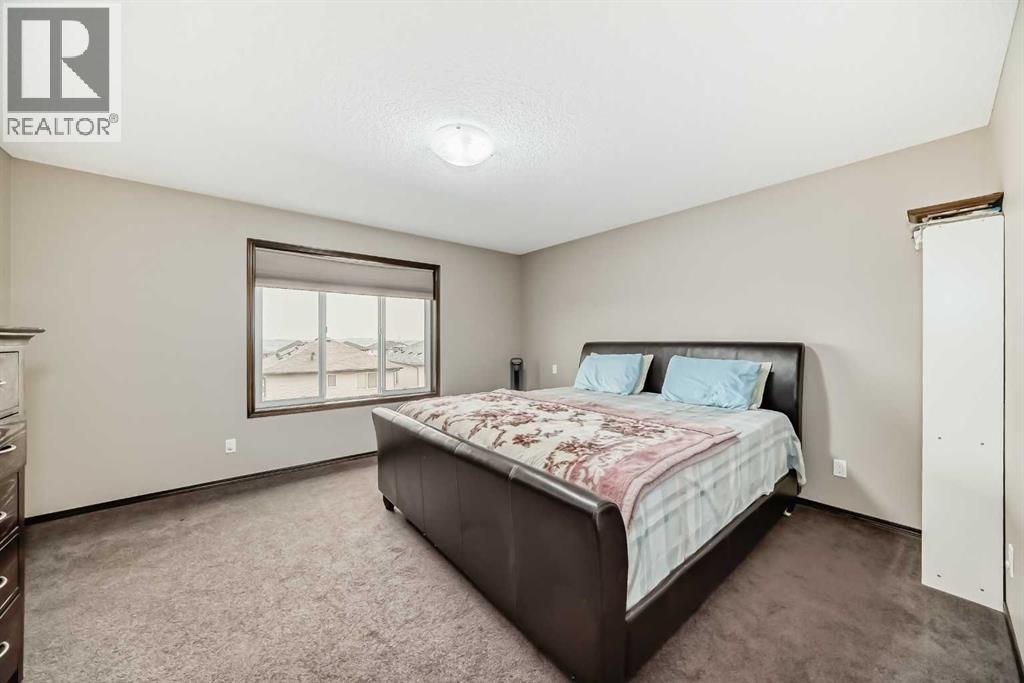 Photo 10 of 496 Panora Way Nw, Calgary AB