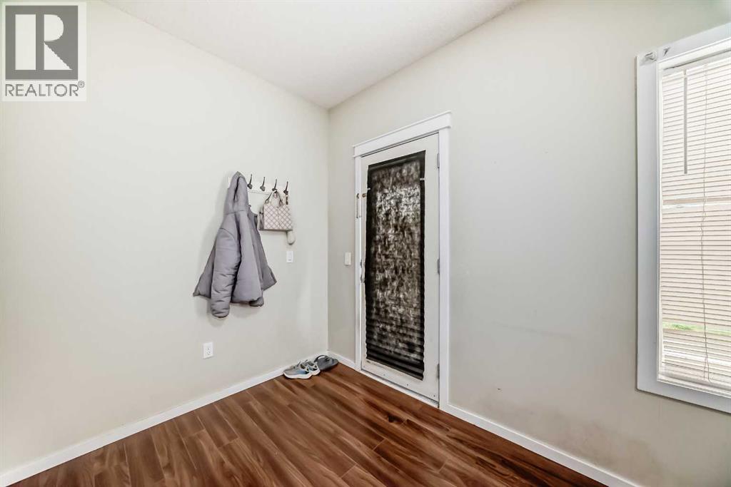 Photo 24 of 496 Panora Way Nw, Calgary AB