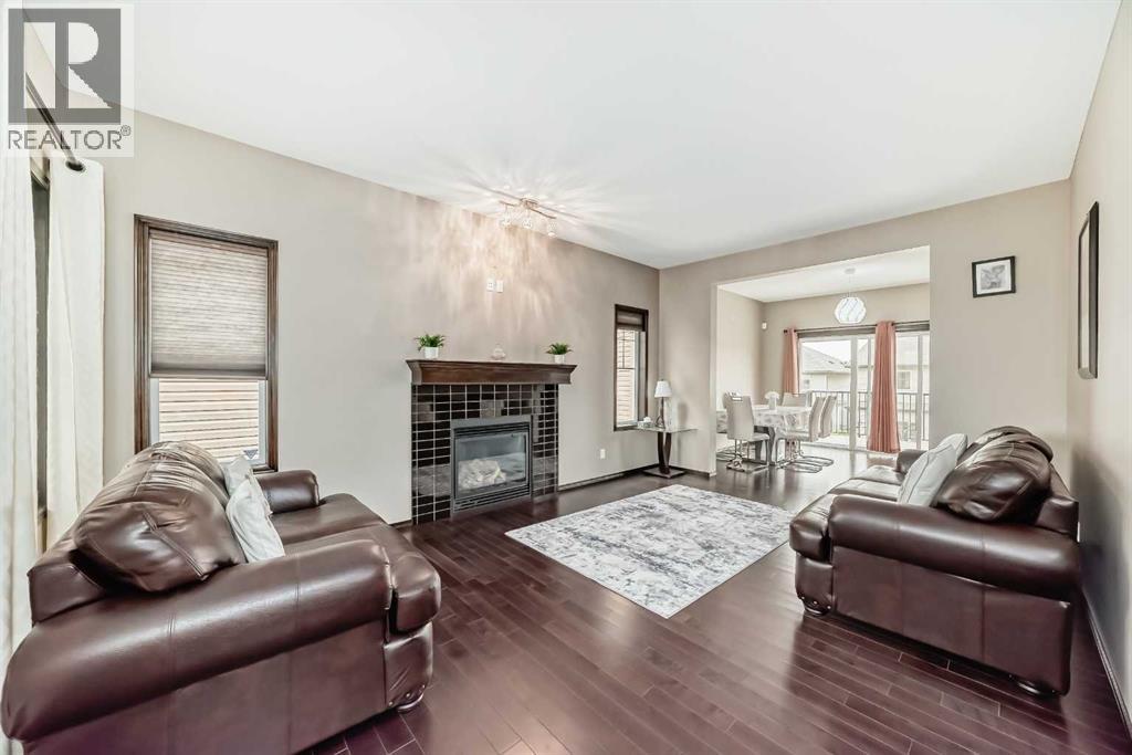 Photo 7 of 496 Panora Way Nw, Calgary AB