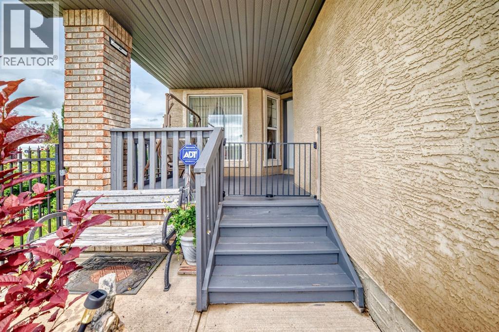 Photo 2 of 197 West Creek Boulevard, Chestermere AB