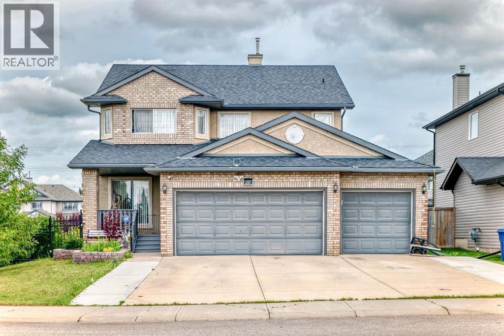 Photo 1 of 197 West Creek Boulevard, Chestermere AB