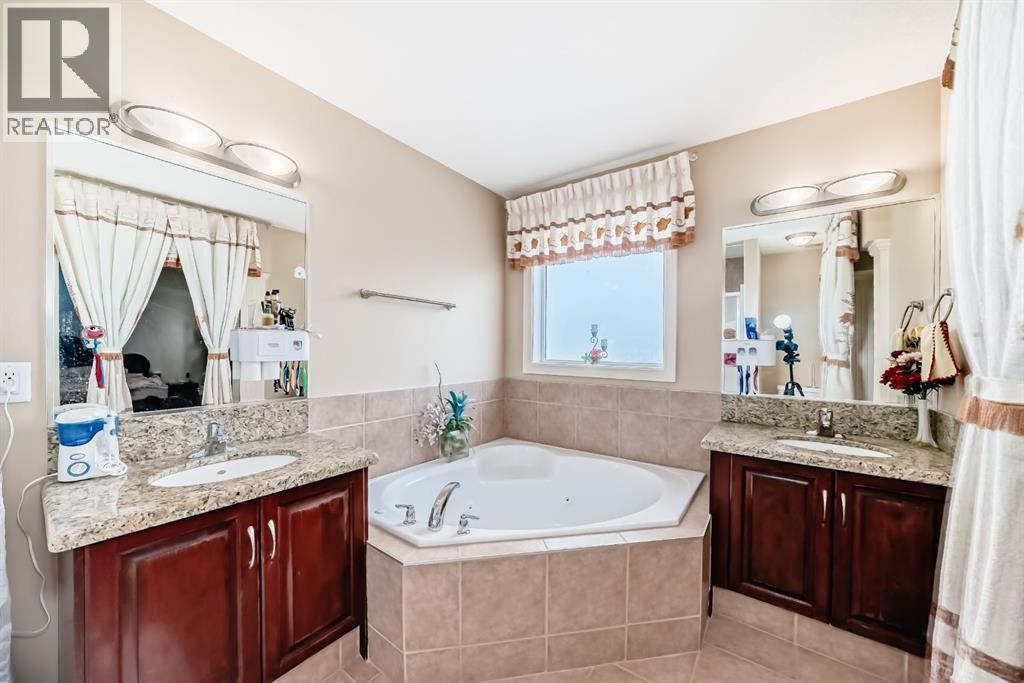 Photo 19 of 197 West Creek Boulevard, Chestermere AB