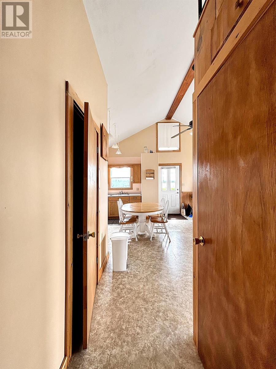511 Chelton Road - 14
