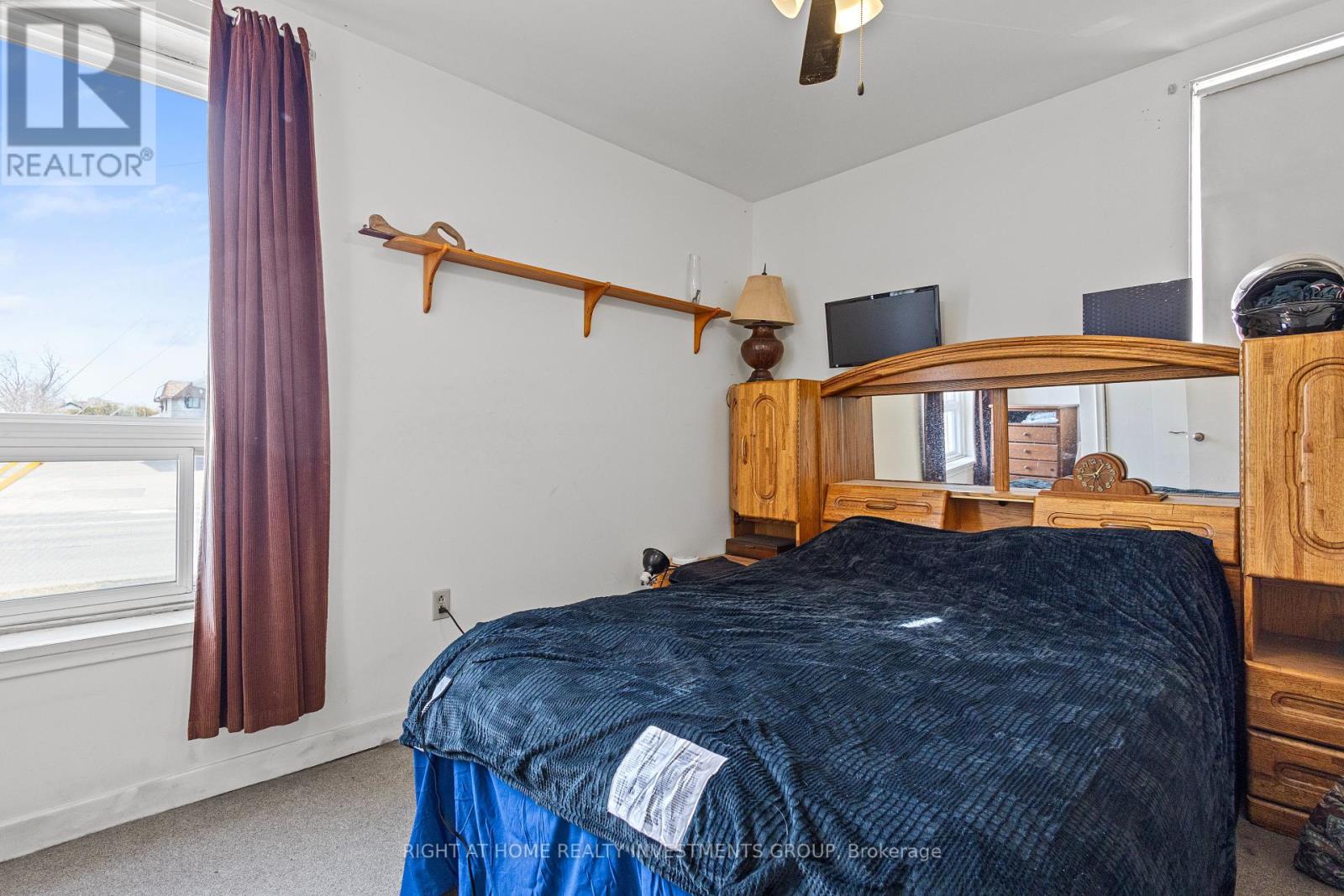 Photo 11 of 6745 Main Street, Whitchurchstouffville ON