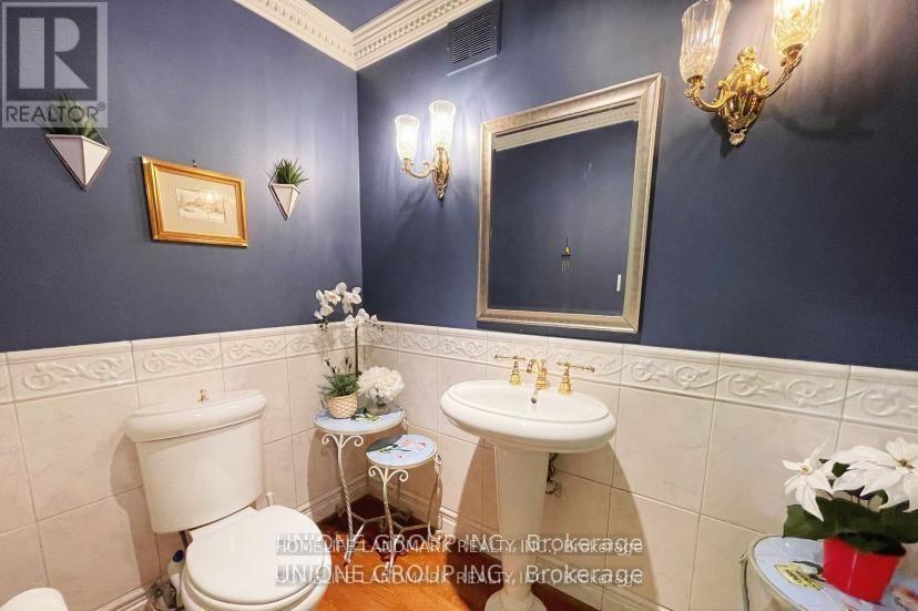 Photo 17 of Primary Bedroom 2415 Jarvis Street, Mississauga ON