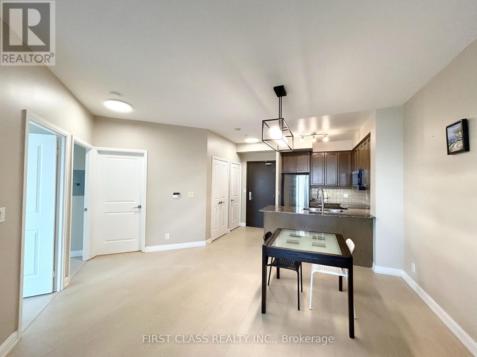 Photo 6 of 1402 70 Absolute Avenue, Mississauga ON