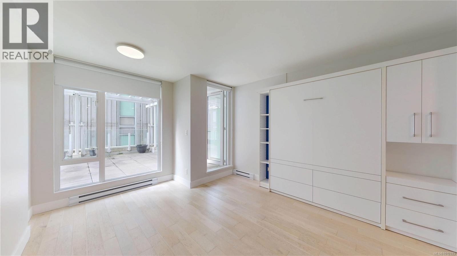 Photo 5 of 205 1090 Johnson St, Victoria BC