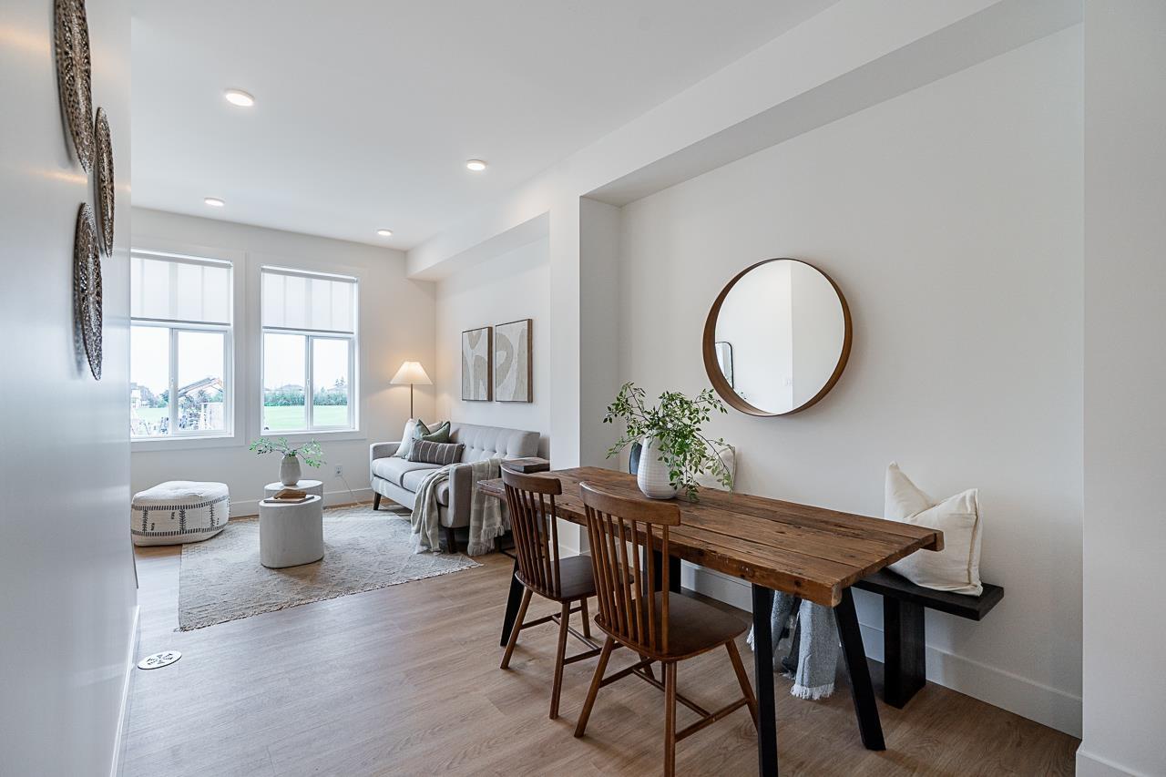 Photo 2 of 190 2350 165 Street, Surrey BC