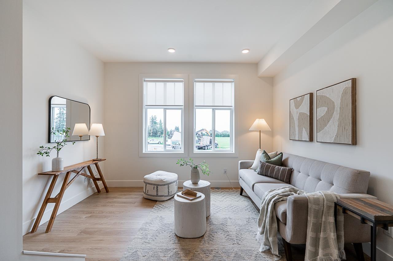 Photo 4 of 190 2350 165 Street, Surrey BC