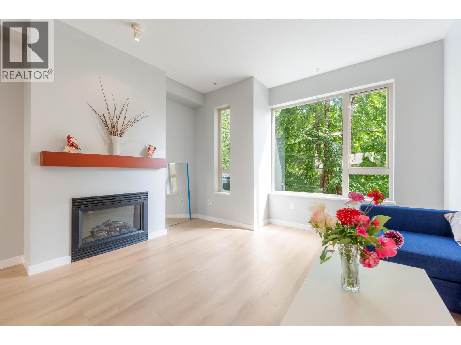 Photo 17 of 130 9229 University Crescent, Burnaby BC