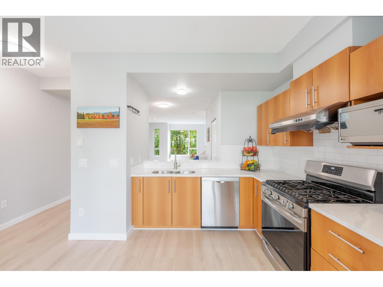 Photo 7 of 130 9229 University Crescent, Burnaby BC