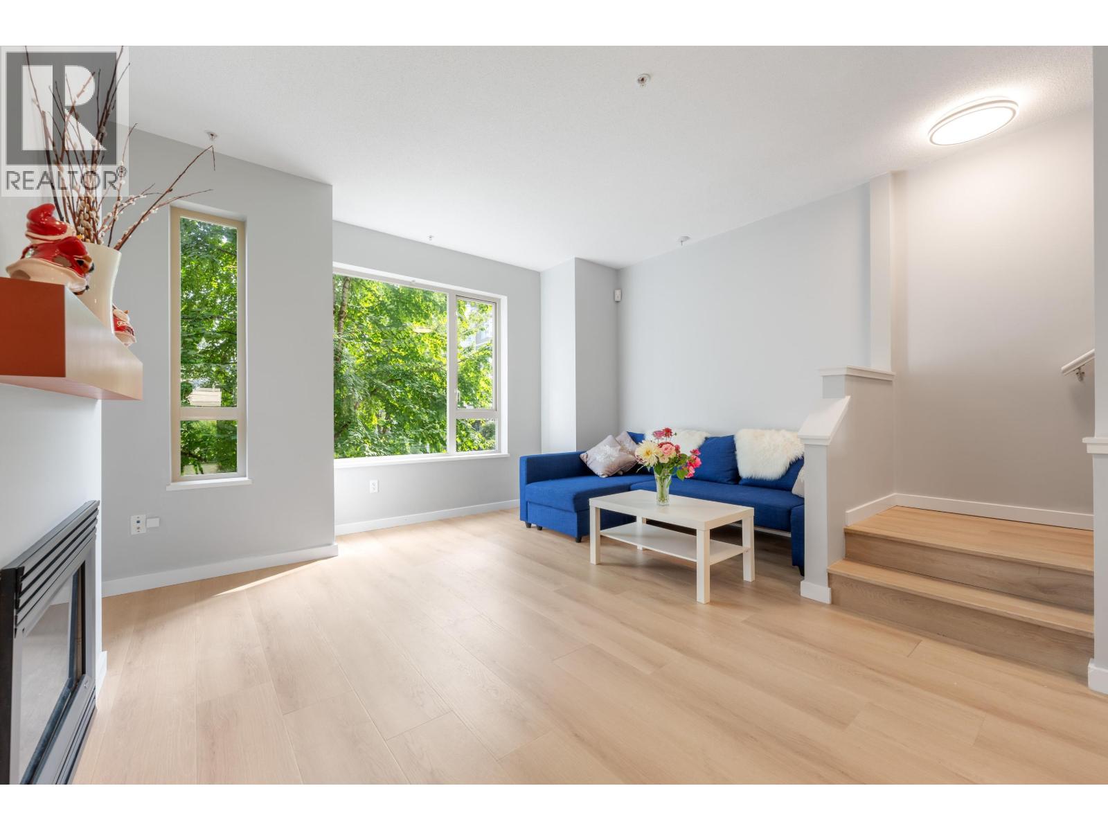 Photo 18 of 130 9229 University Crescent, Burnaby BC