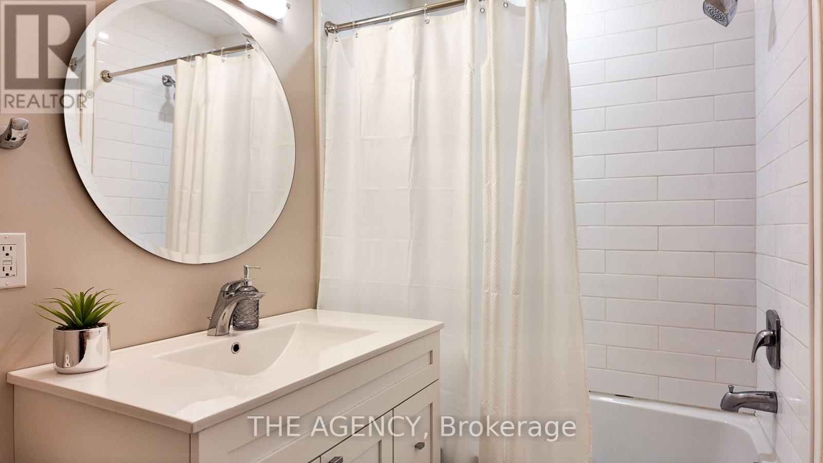 Photo 29 of 3501 Blue Church Road, Augusta ON