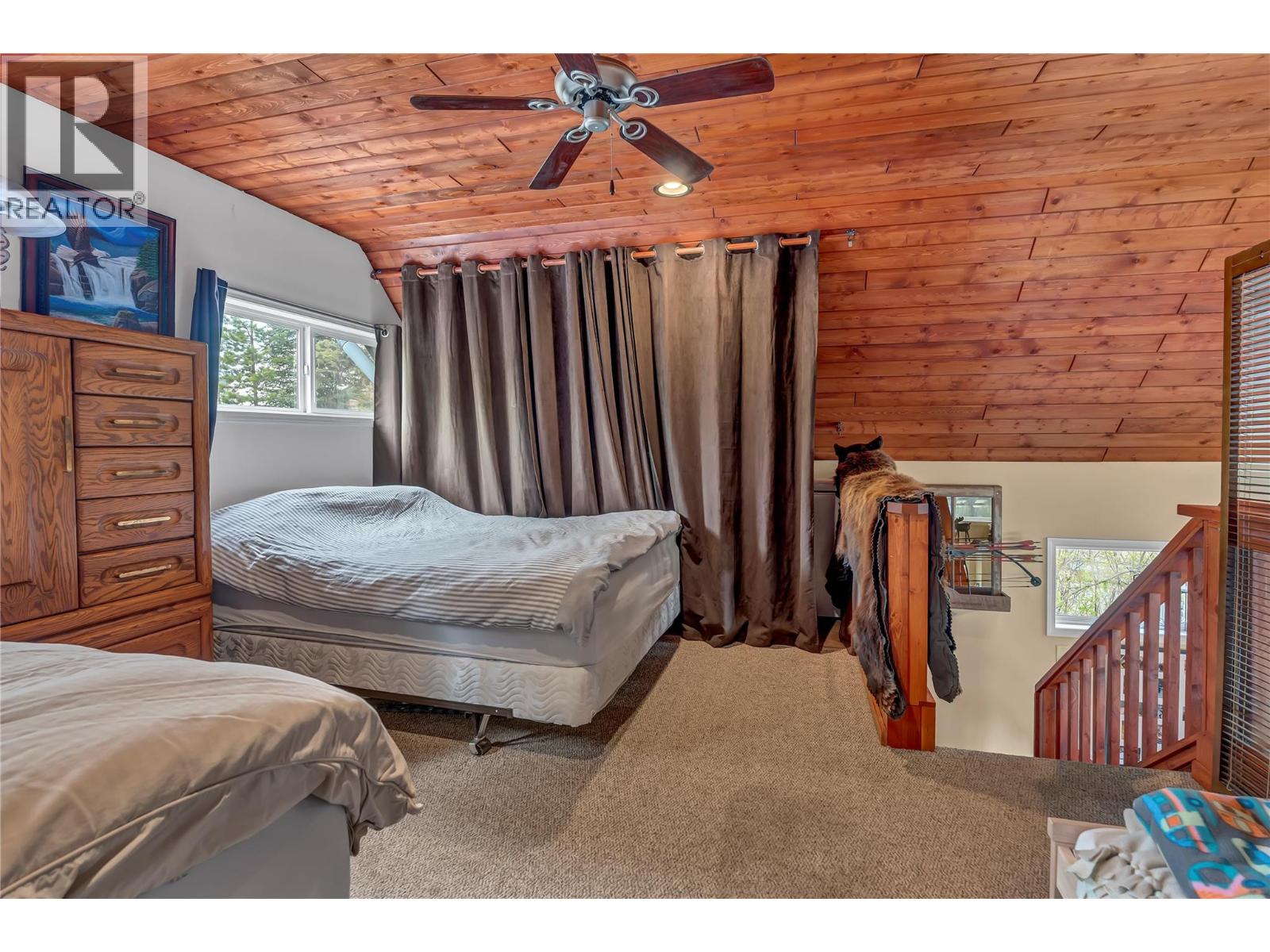  132 Link Lake Road, Princeton