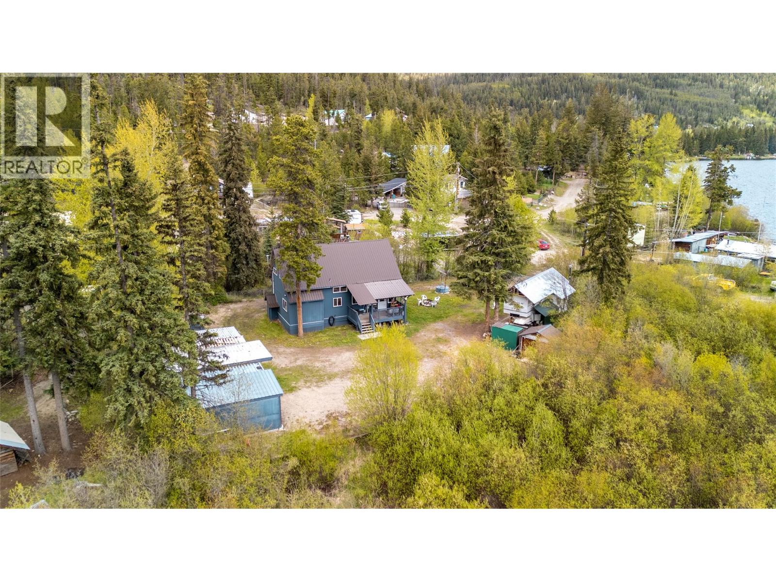  132 Link Lake Road, Princeton