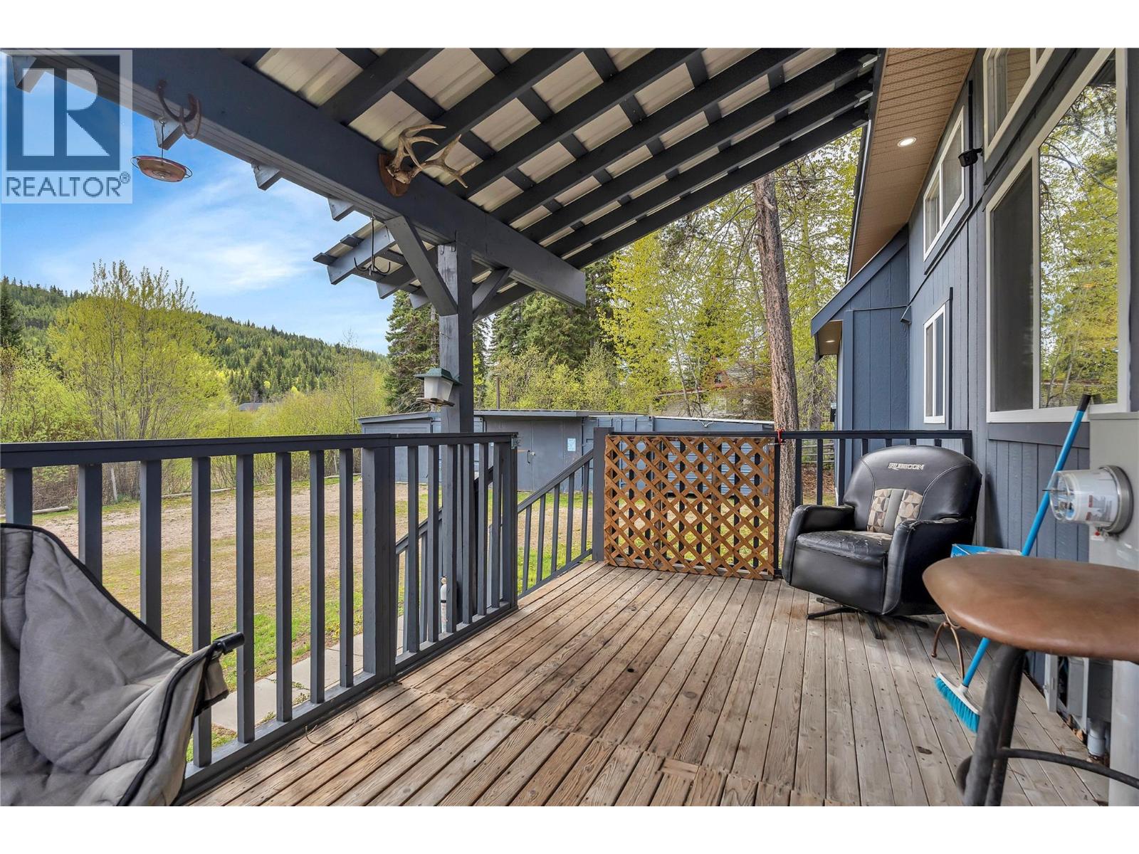  132 Link Lake Road, Princeton