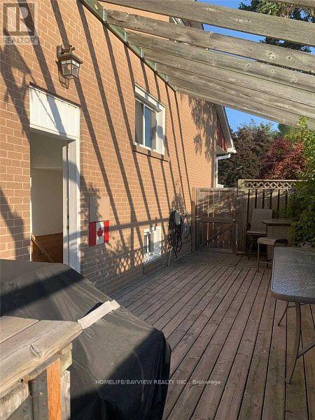 Photo 13 of 2 Pinemore Crescent, Toronto ON
