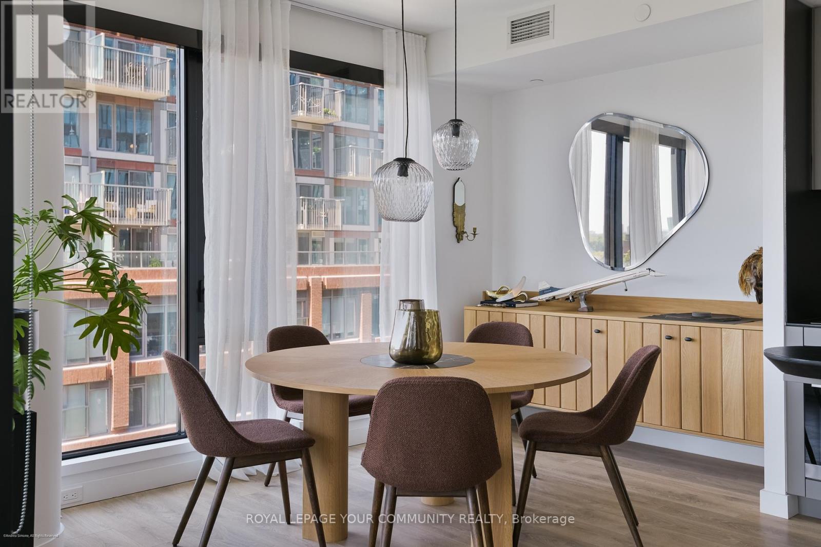 Photo 15 of 612 505 Richmond Street W, Toronto ON