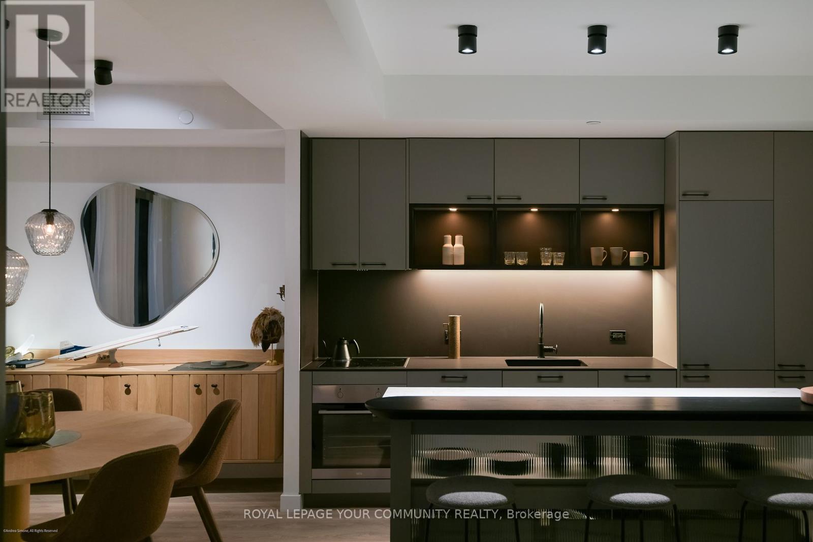 Photo 33 of 612 505 Richmond Street W, Toronto ON
