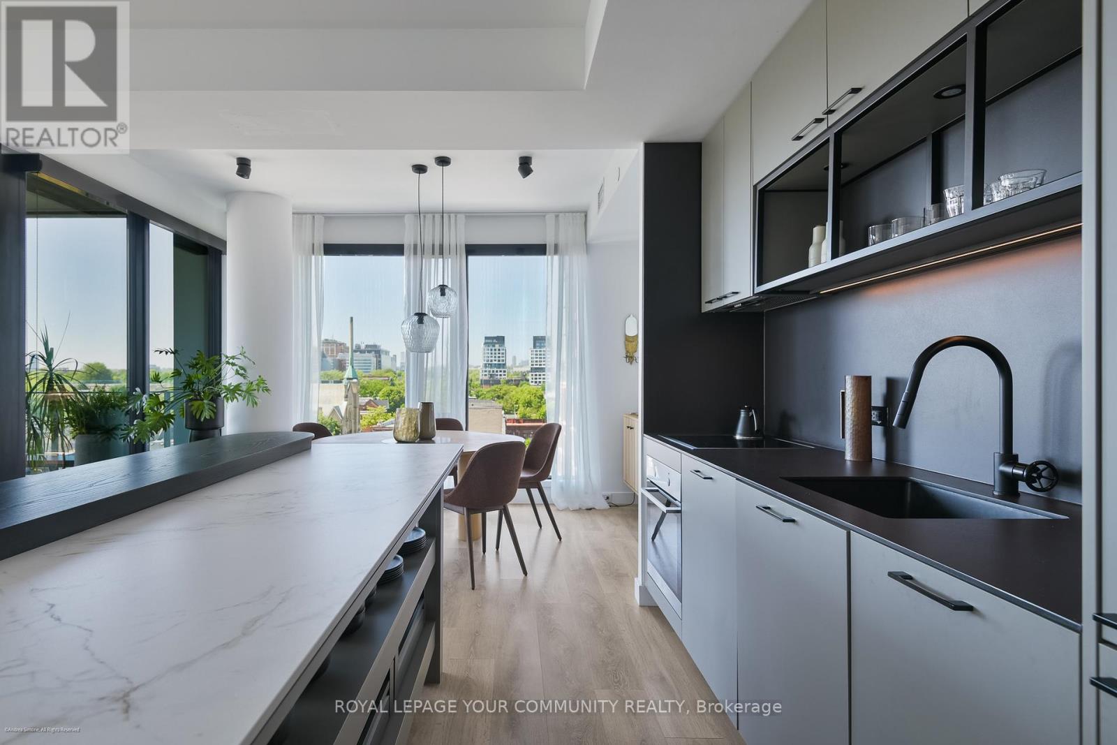 Photo 8 of 612 505 Richmond Street W, Toronto ON