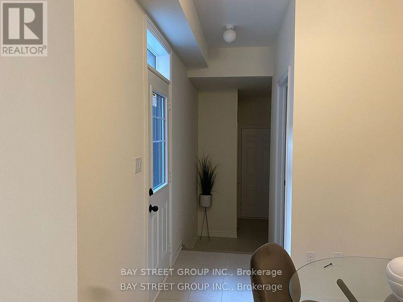 Photo 10 of 315 Coronation Road, Whitby ON