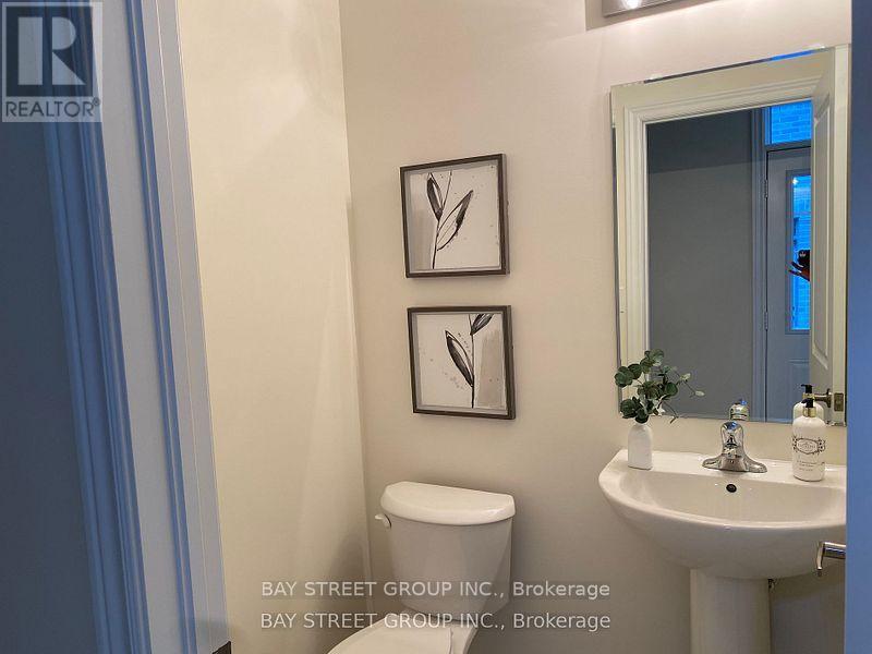 Photo 13 of 315 Coronation Road, Whitby ON