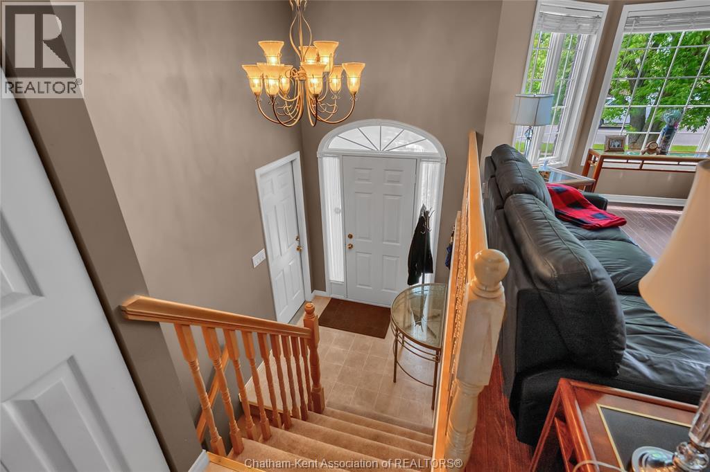 Photo 6 of 164 Greenfield Lane, Chatham ON