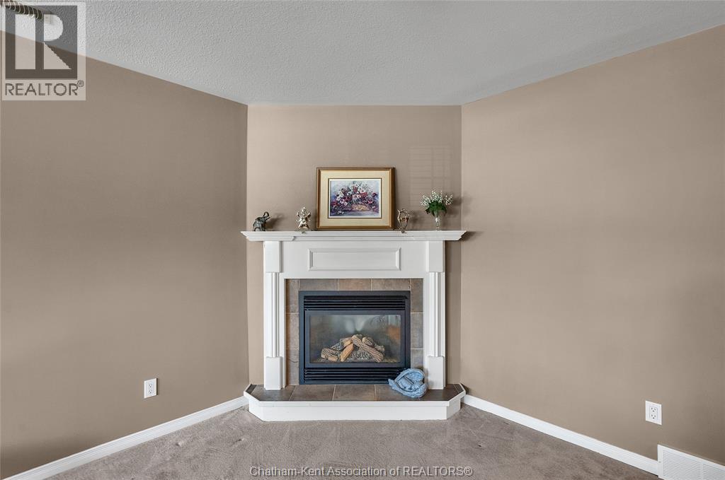 Photo 27 of 164 Greenfield Lane, Chatham ON