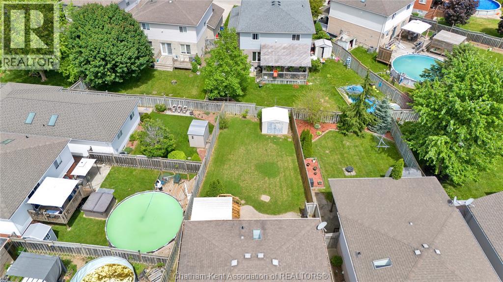 Photo 38 of 164 Greenfield Lane, Chatham ON