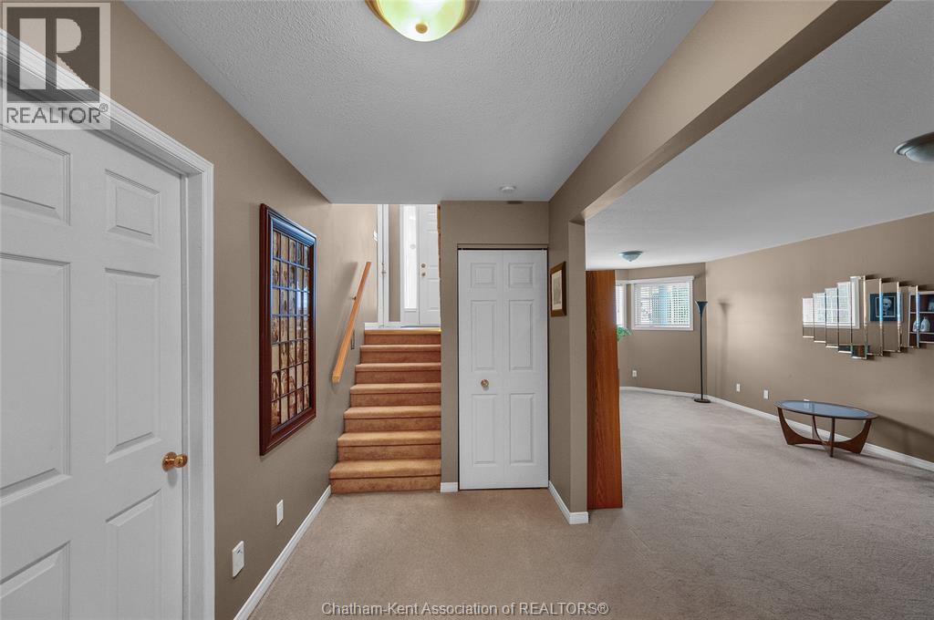 Photo 21 of 164 Greenfield Lane, Chatham ON