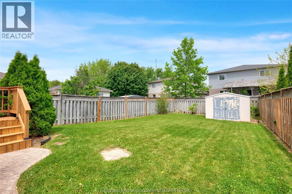 Photo 44 of 164 Greenfield Lane, Chatham ON