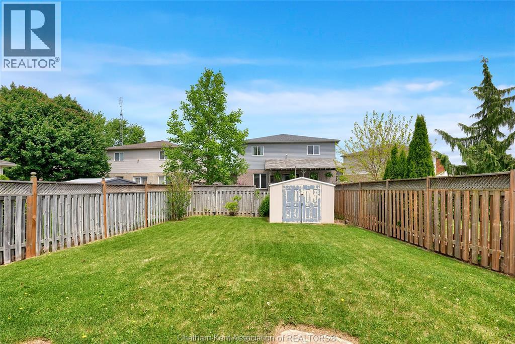 Photo 42 of 164 Greenfield Lane, Chatham ON