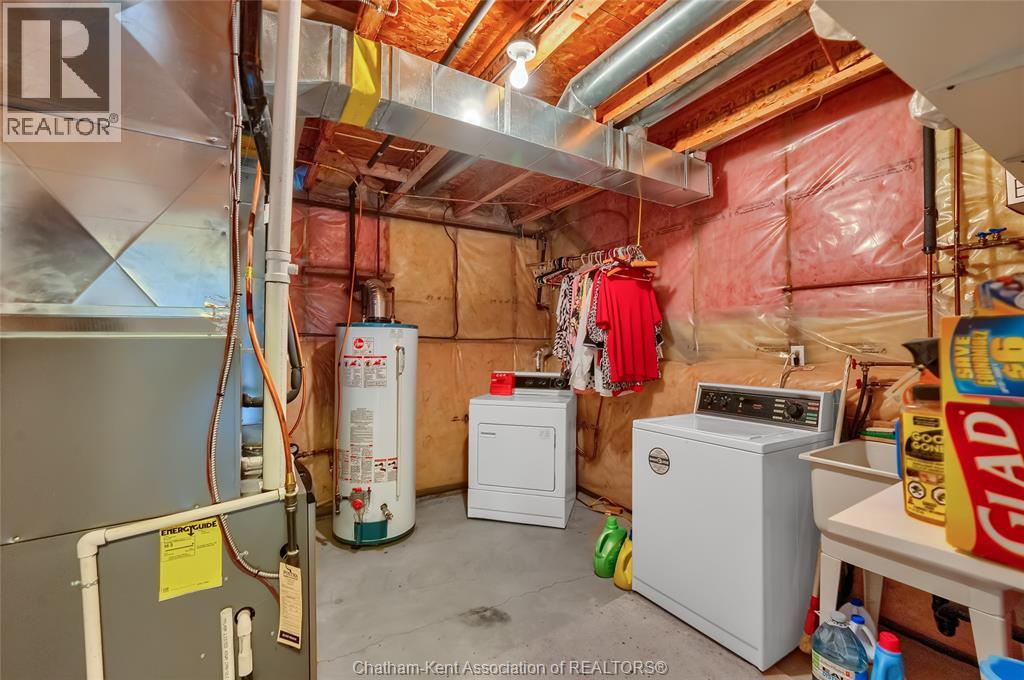Photo 35 of 164 Greenfield Lane, Chatham ON