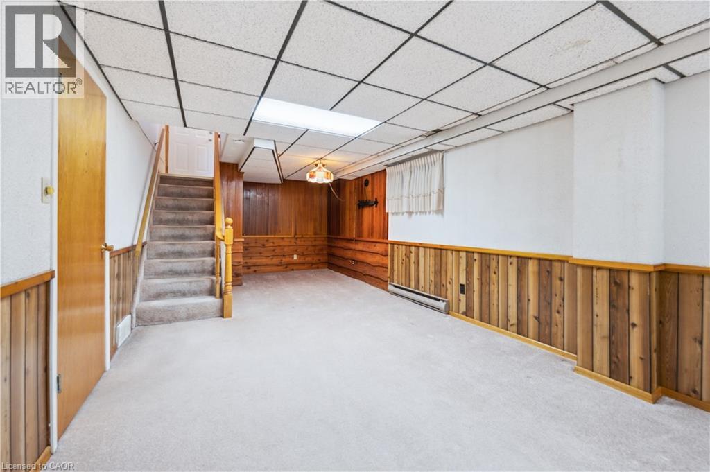 Photo 23 of 126 Elkington Drive, Kitchener ON